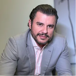 Retrato de Dr. Luís Ricardo Teixeira
